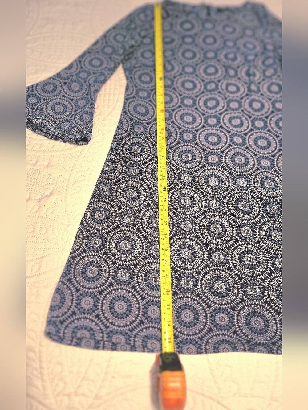 Tommy Hilfiger Daisy Chain Dress With Bell Sleeves. - Picture 6 of 9